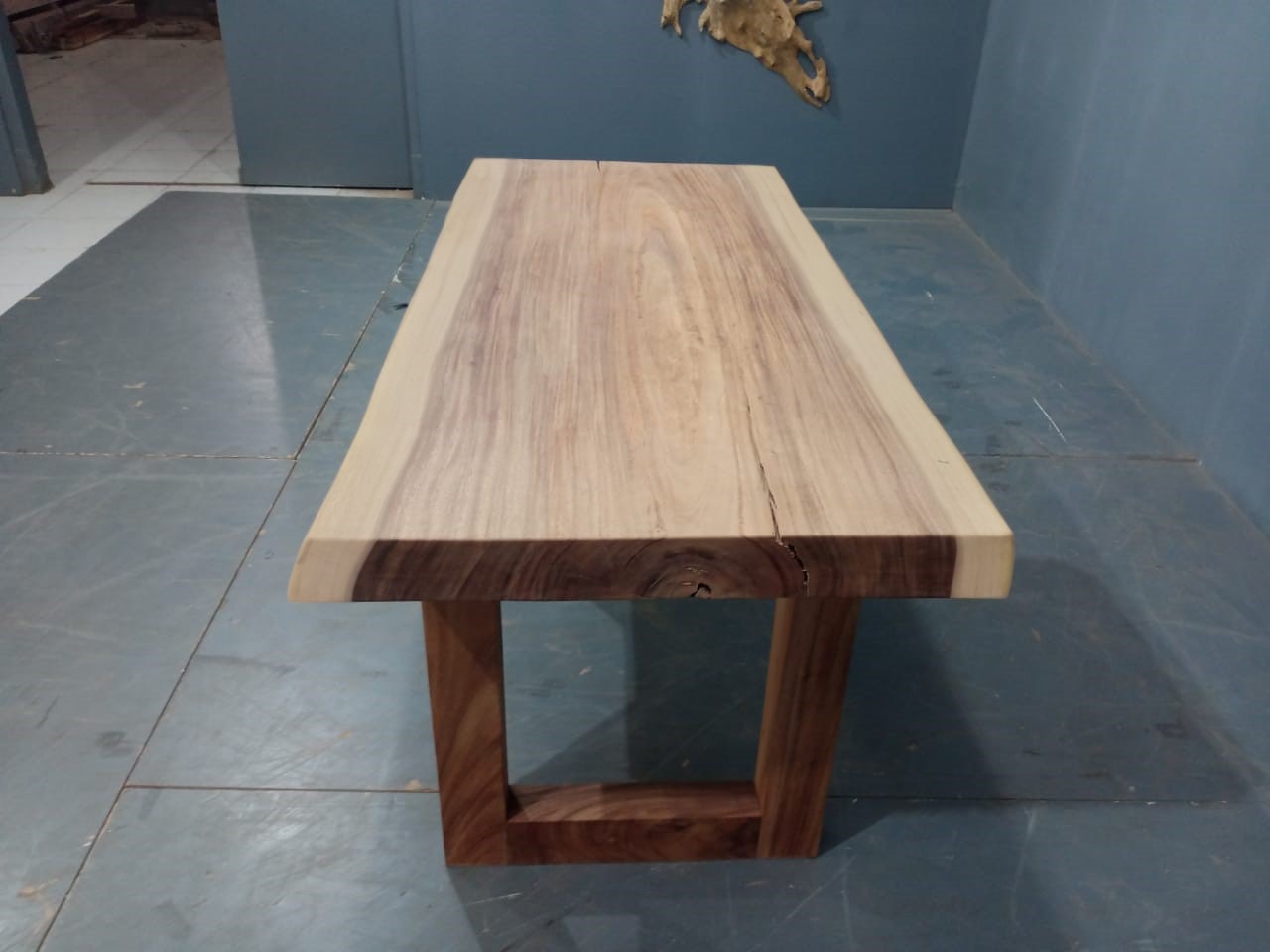 Live Edge Tables