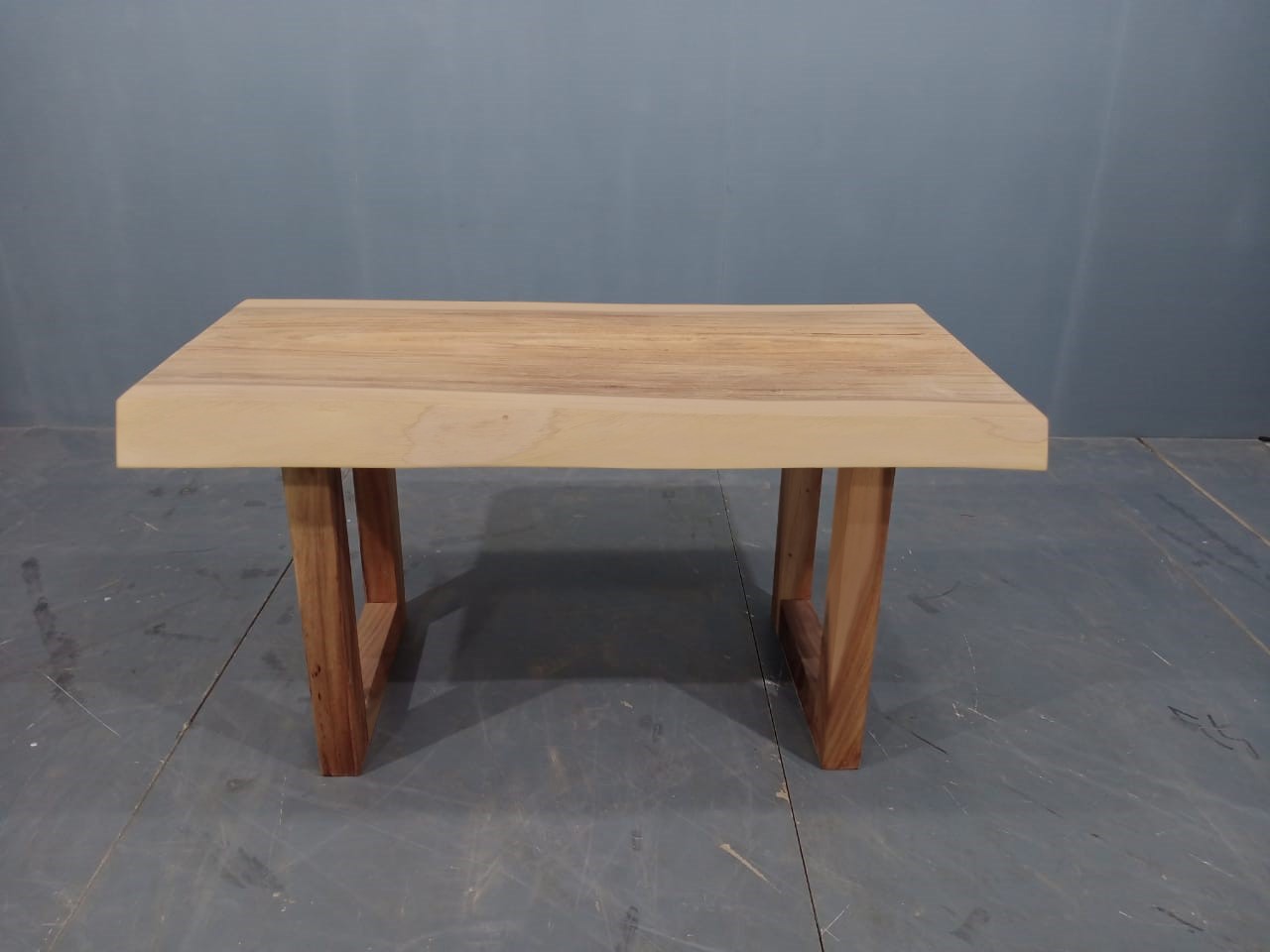 LIVE EDGE TABLES