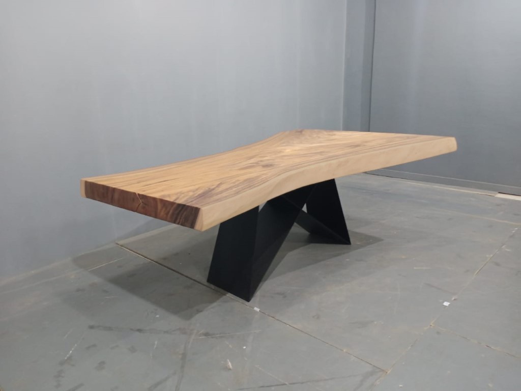 Live Edge Tables