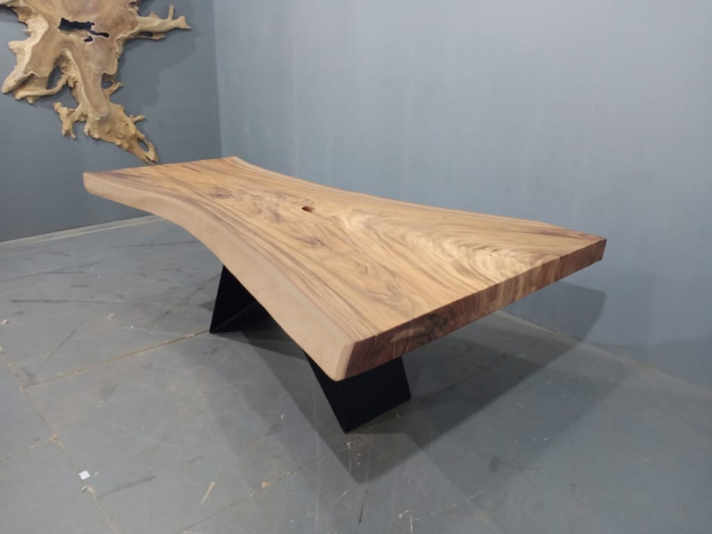 Live Edge Tables