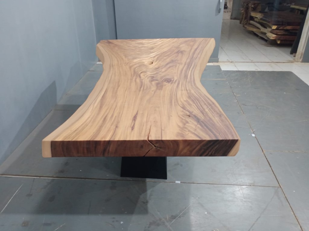 Live Edge Tables