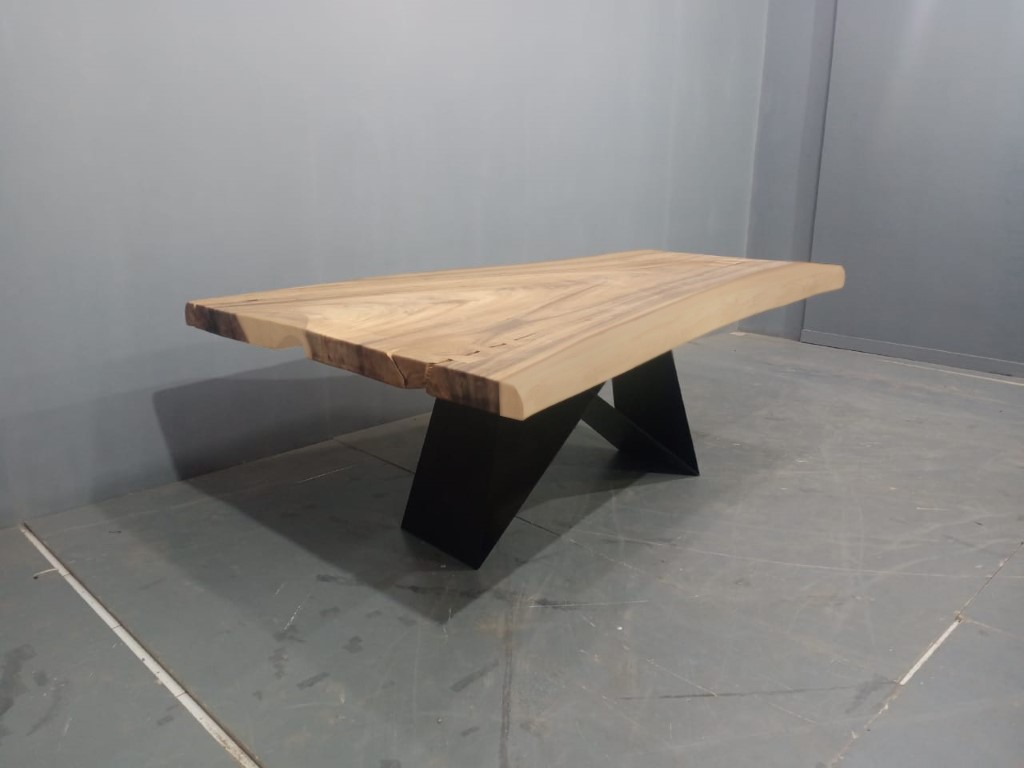 Live Edge Tables