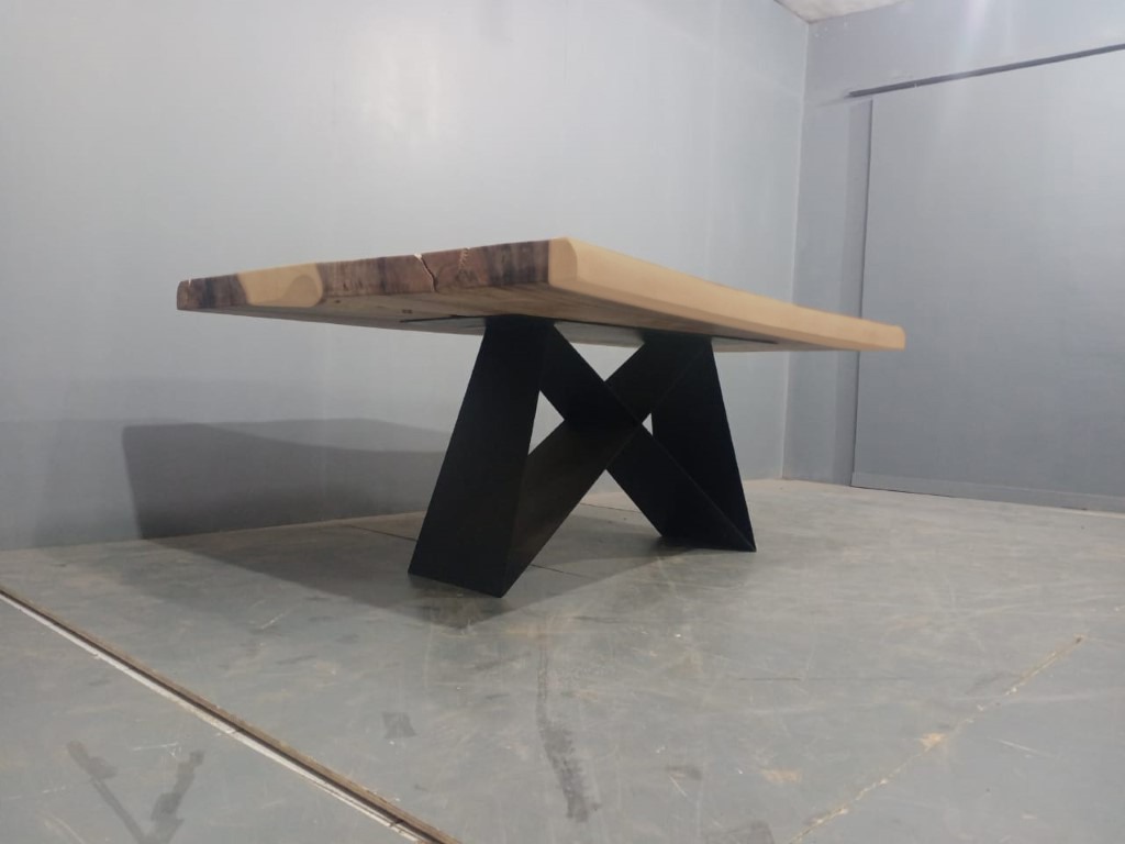 Live Edge Tables