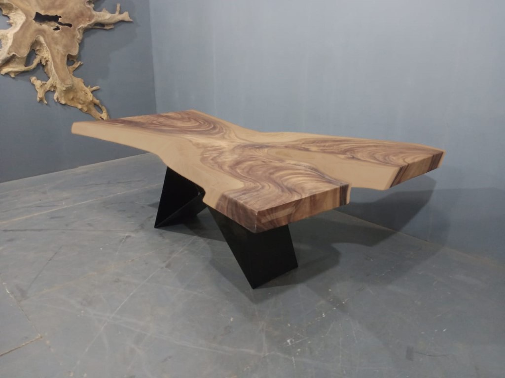 Live Edge Tables