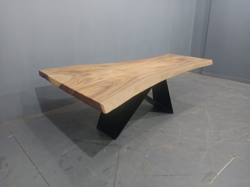 Live Edge Tables