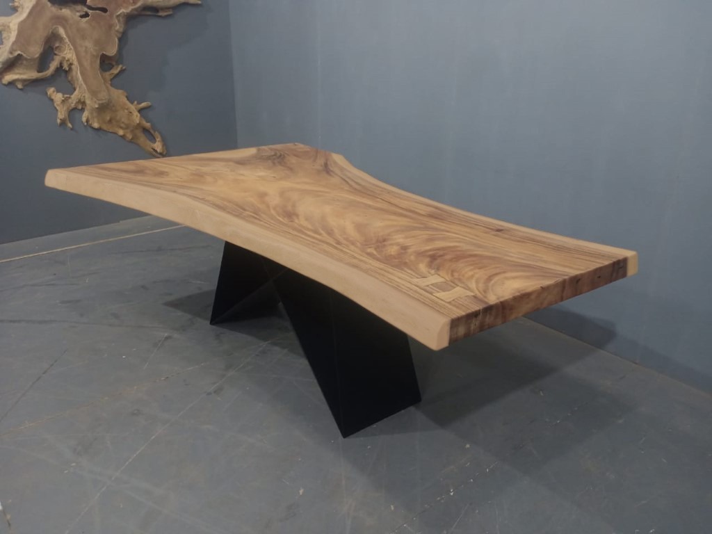 Live Edge Tables