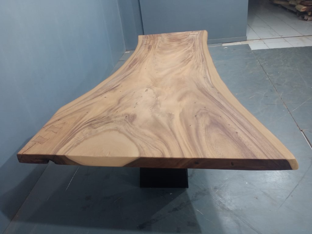 Live Edge Tables