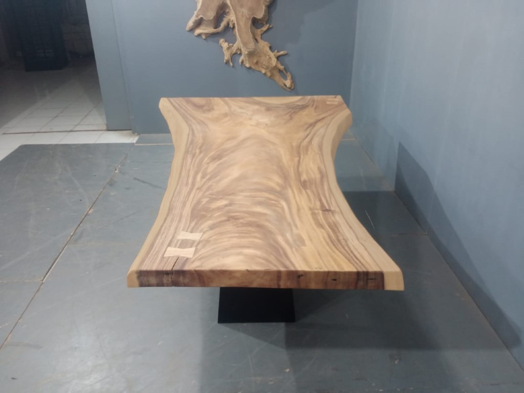 Live Edge Tables