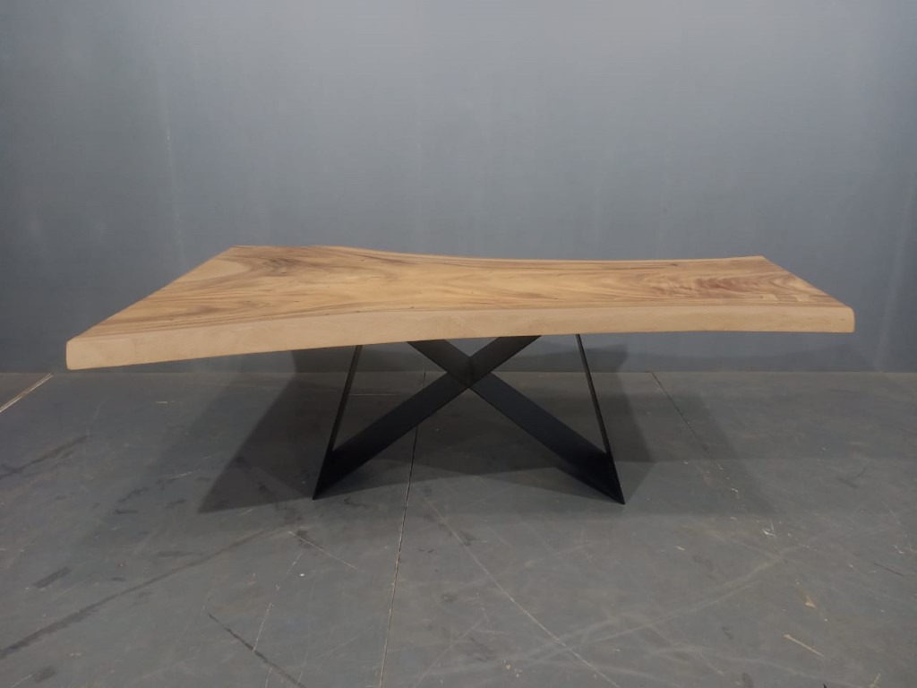 LIVE EDGE TABLES