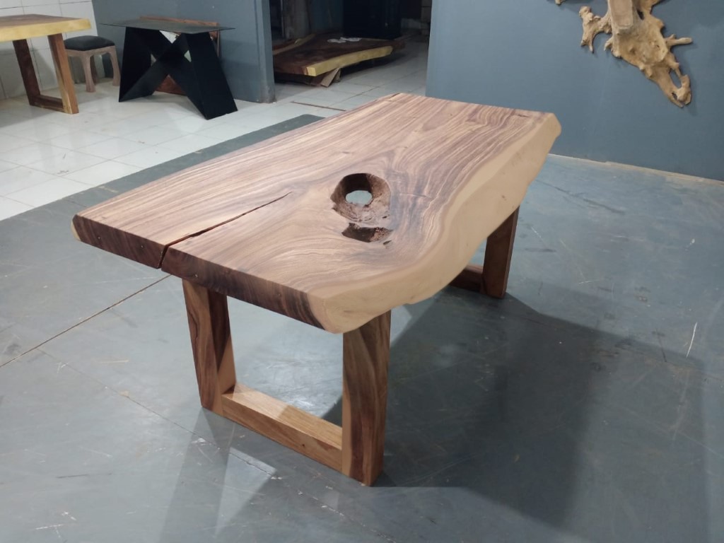 Live Edge Tables