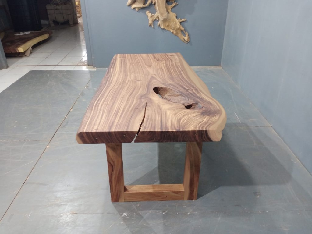 Live Edge Tables