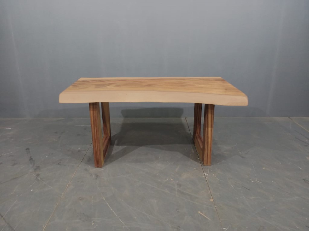 LIVE EDGE TABLES