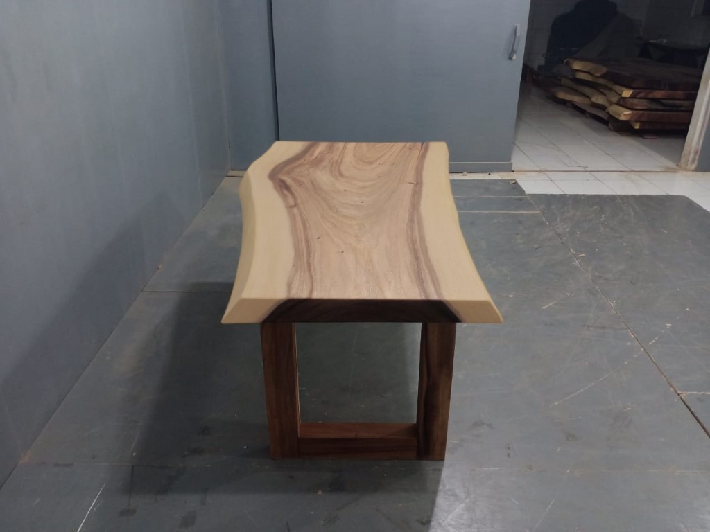 Live Edge Tables