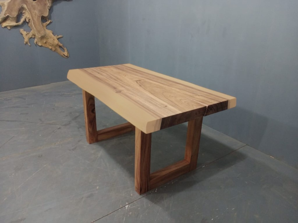 Live Edge Tables