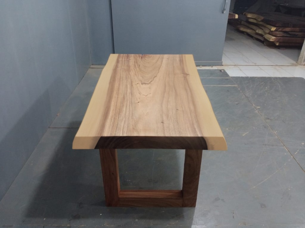 Live Edge Tables