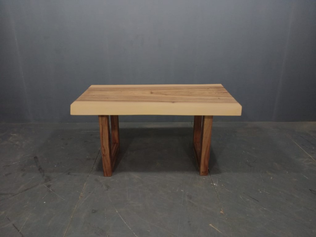 LIVE EDGE TABLES