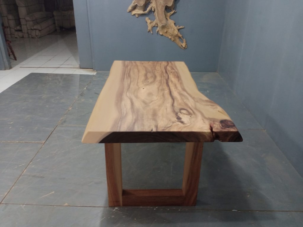 Live Edge Tables