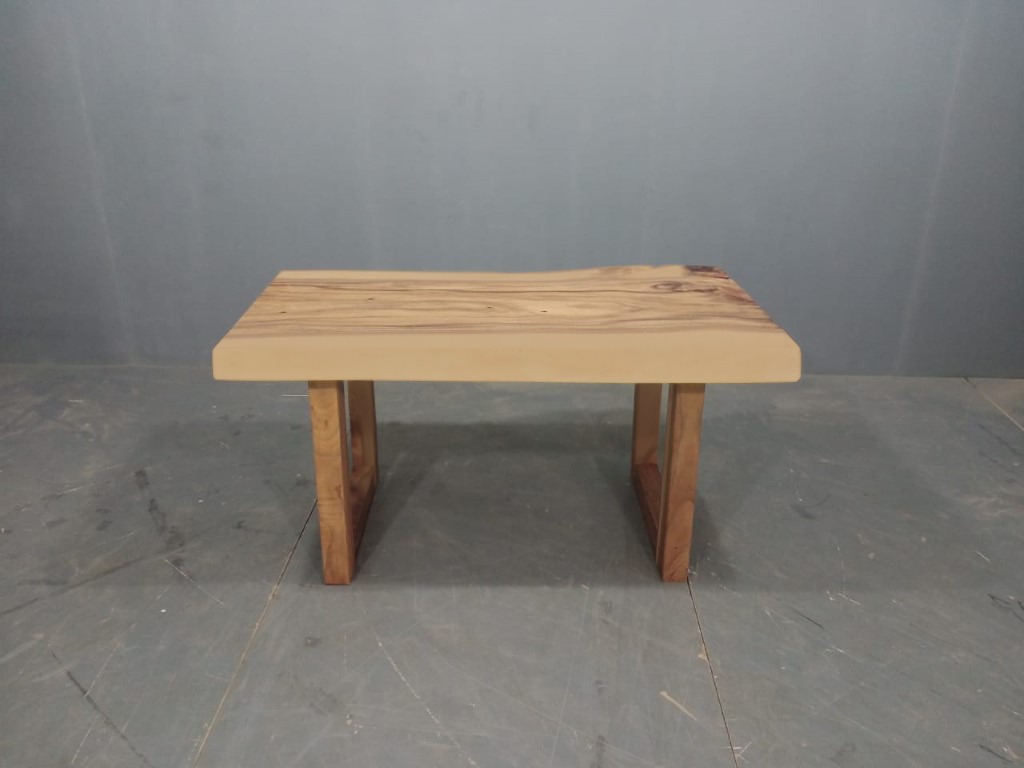 LIVE EDGE TABLES