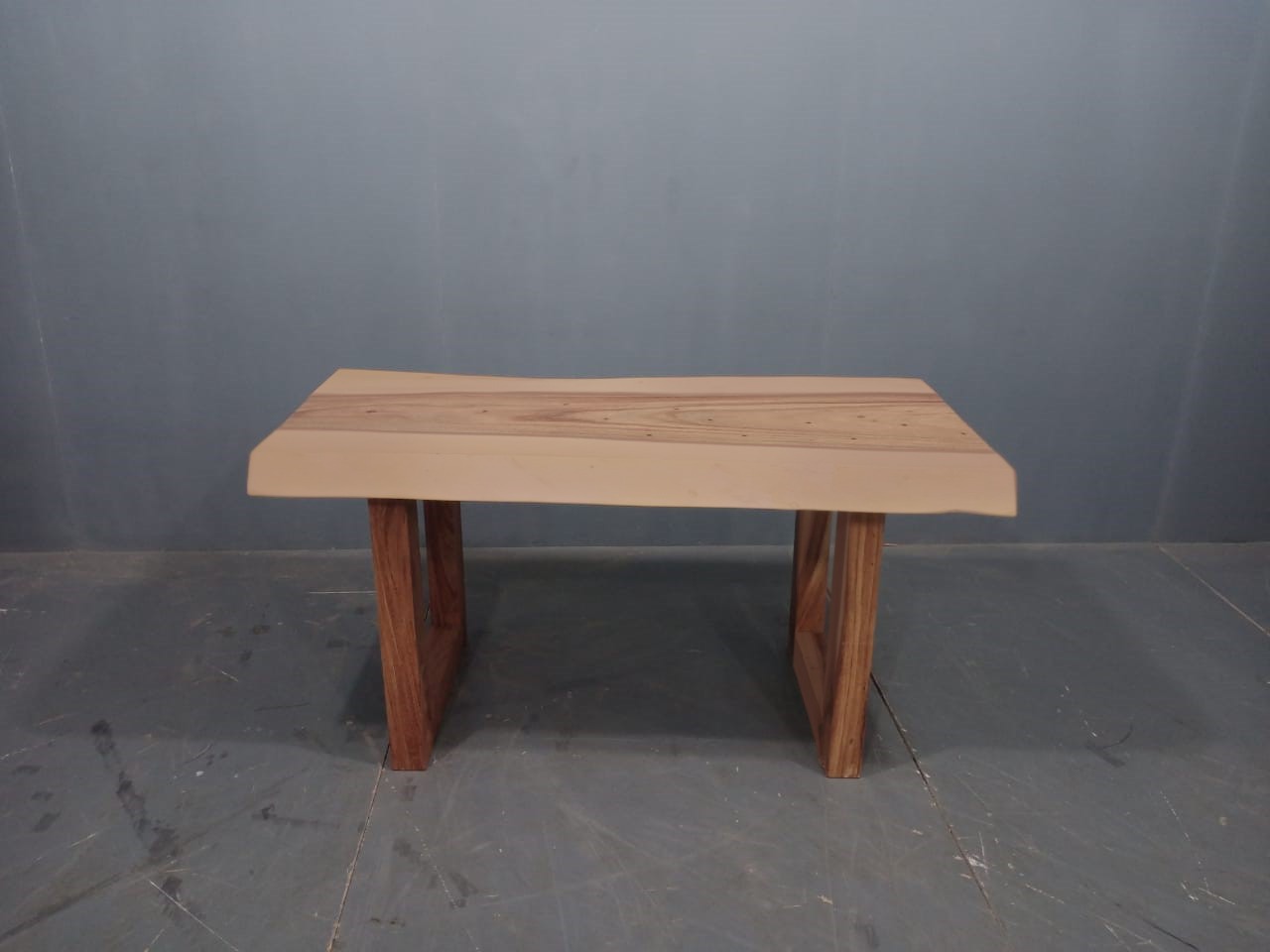 LIVE EDGE TABLES