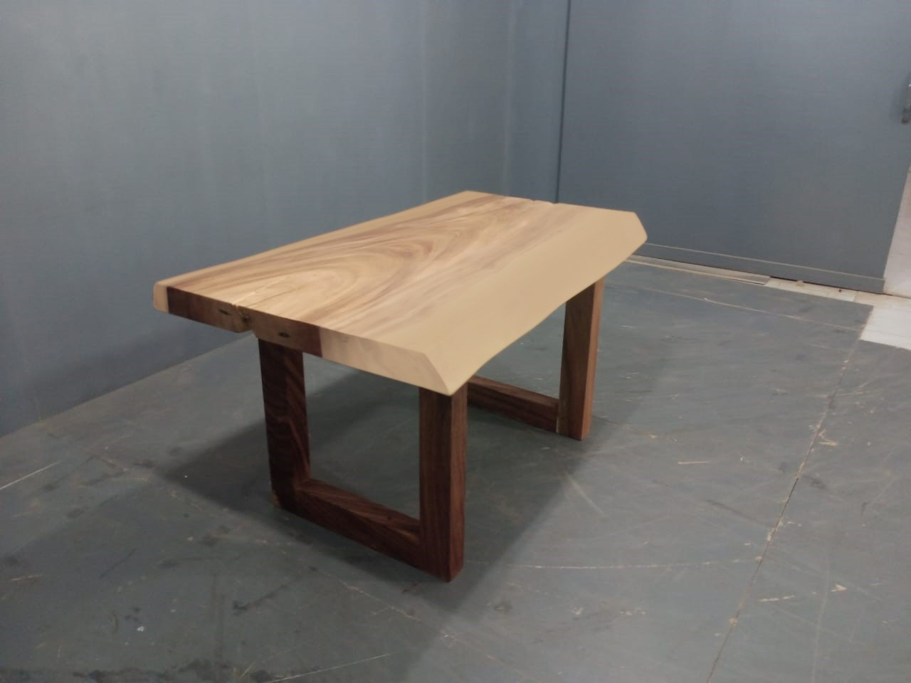 Live Edge Tables