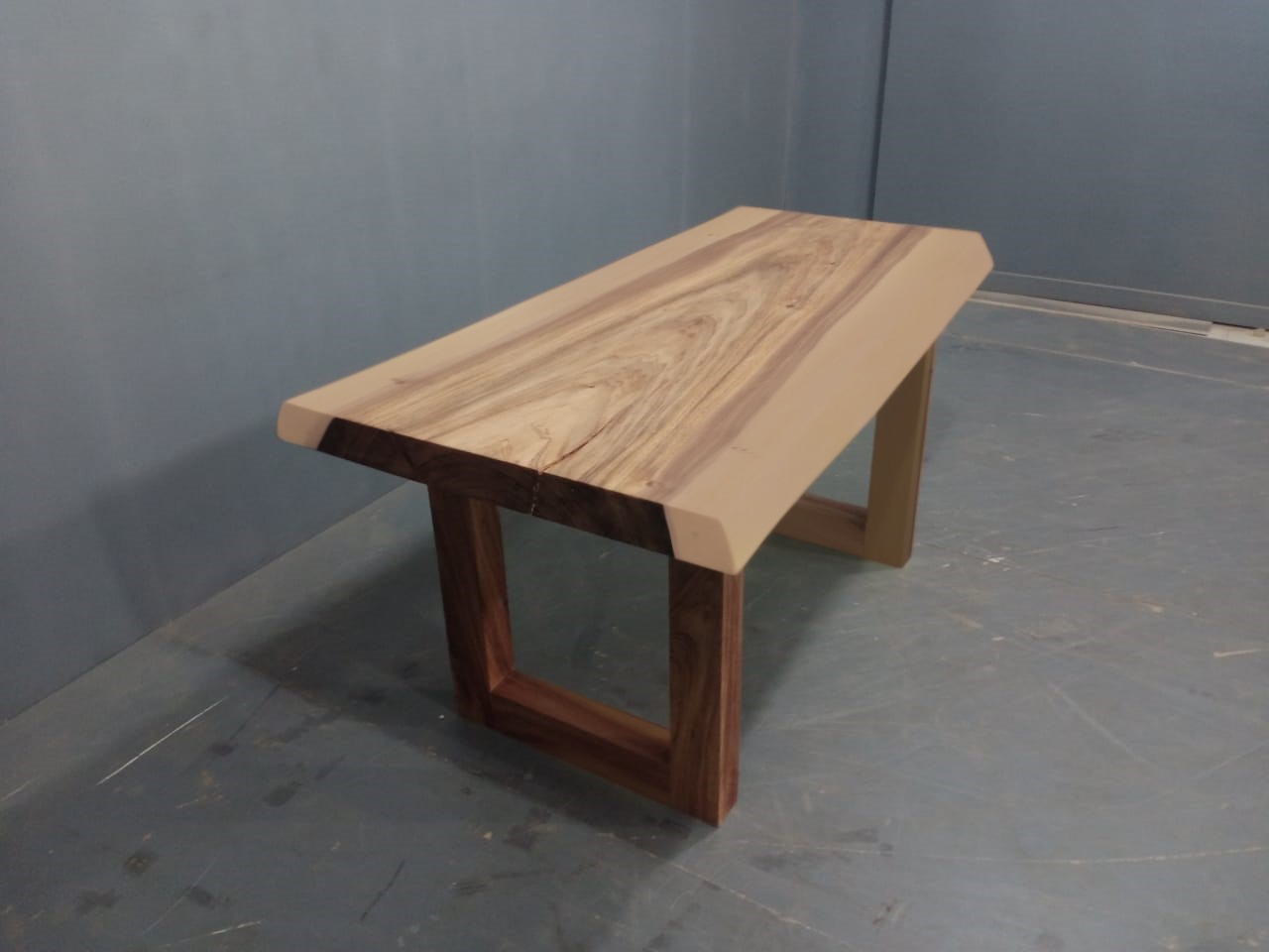 Live Edge Tables