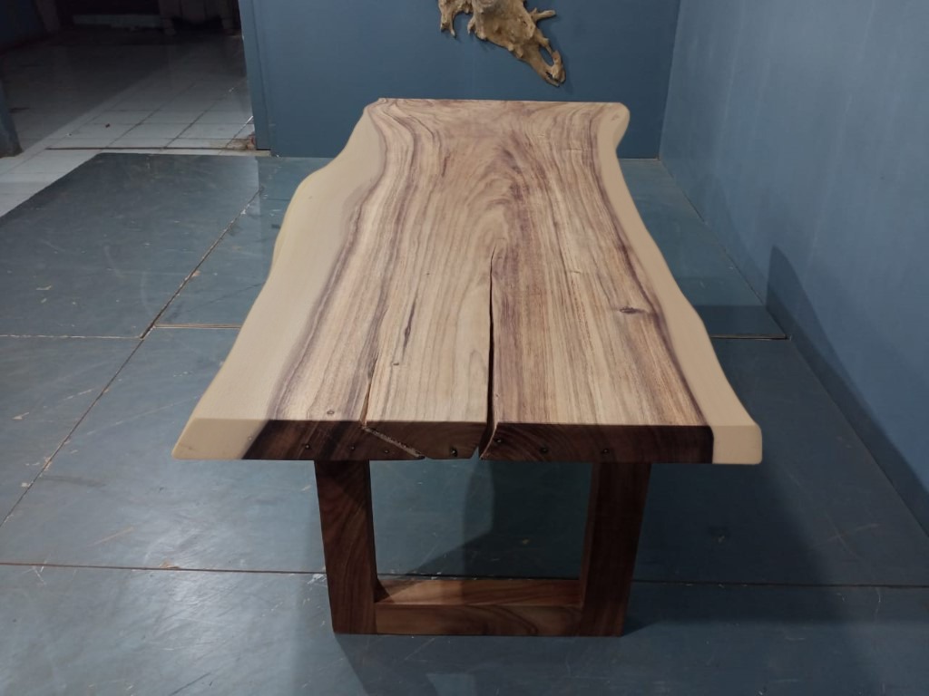 Live Edge Tables