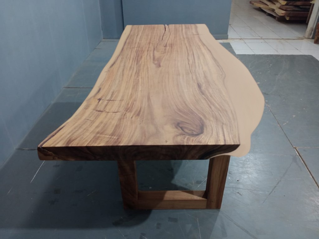 Live Edge Tables