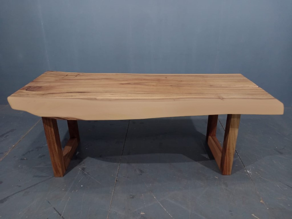 LIVE EDGE TABLES