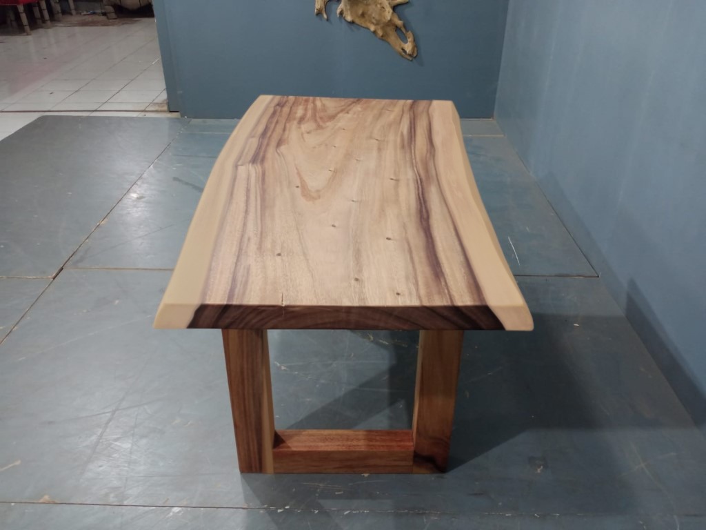 Live Edge Tables