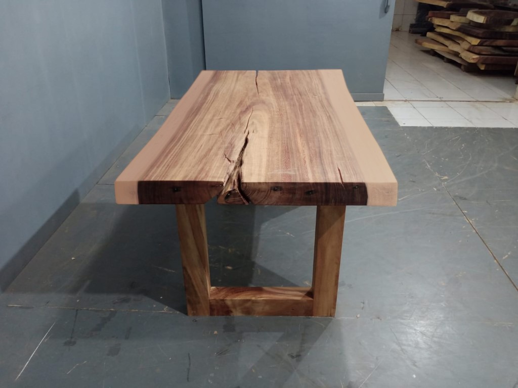 Live Edge Tables