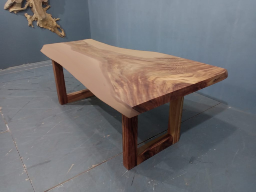 Live Edge Tables