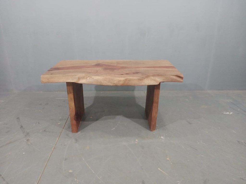 LIVE EDGE TABLES