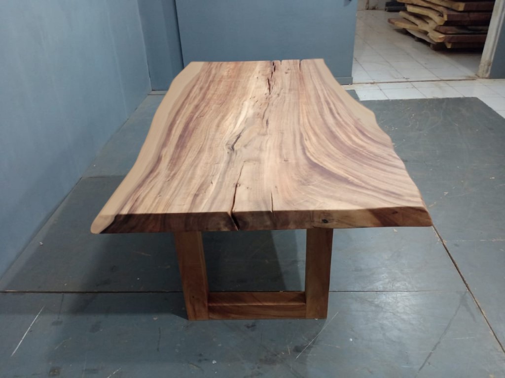 Live Edge Tables