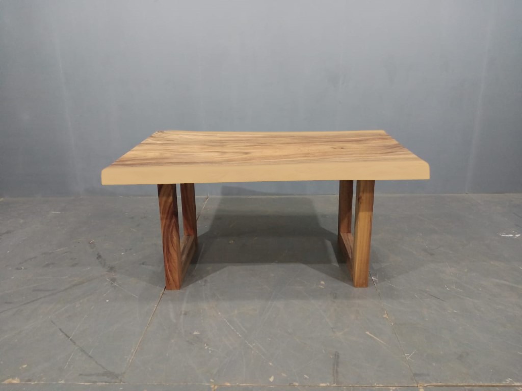 LIVE EDGE TABLES