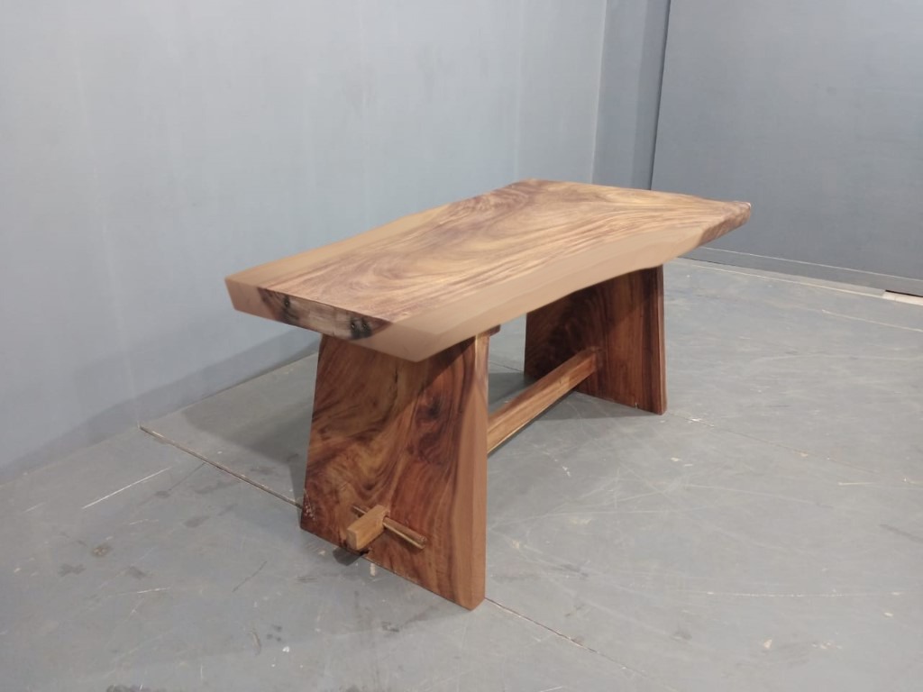 Live Edge Tables