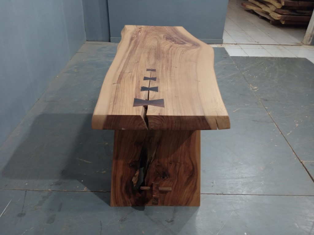 Live Edge Tables