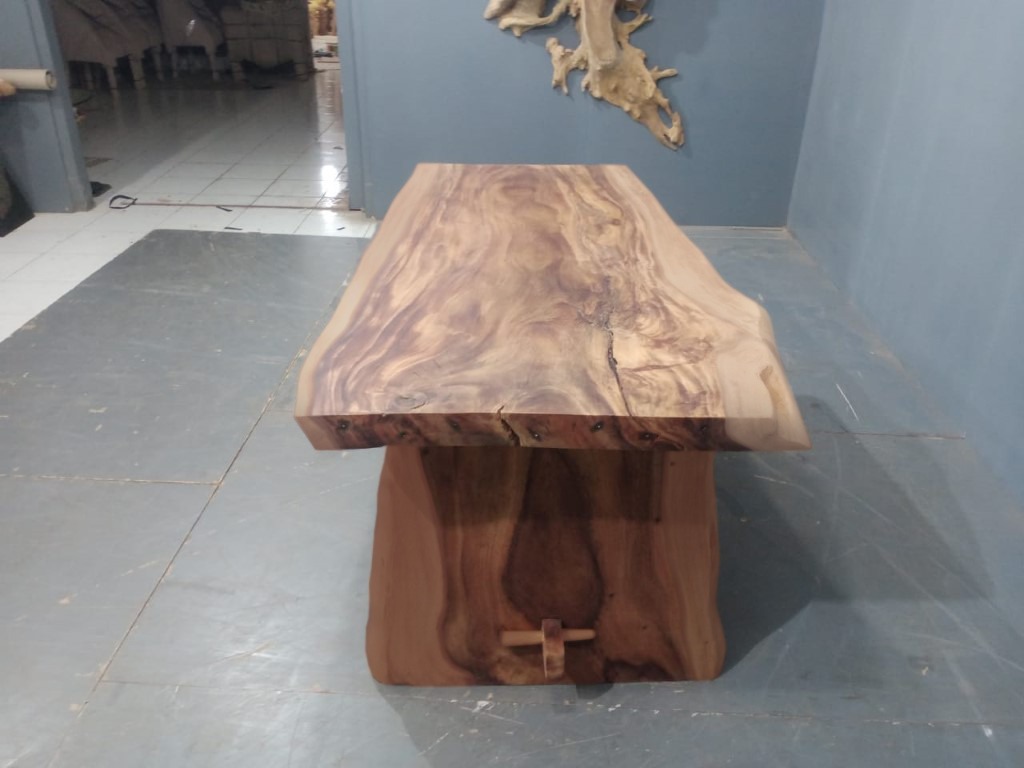 Live Edge Tables