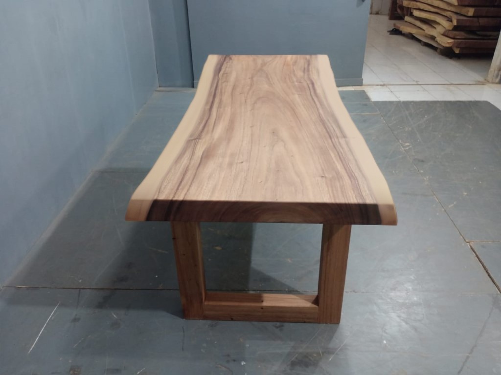 Live Edge Tables