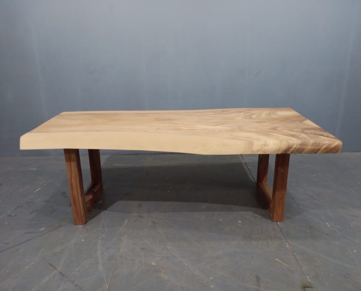 LIVE EDGE TABLES