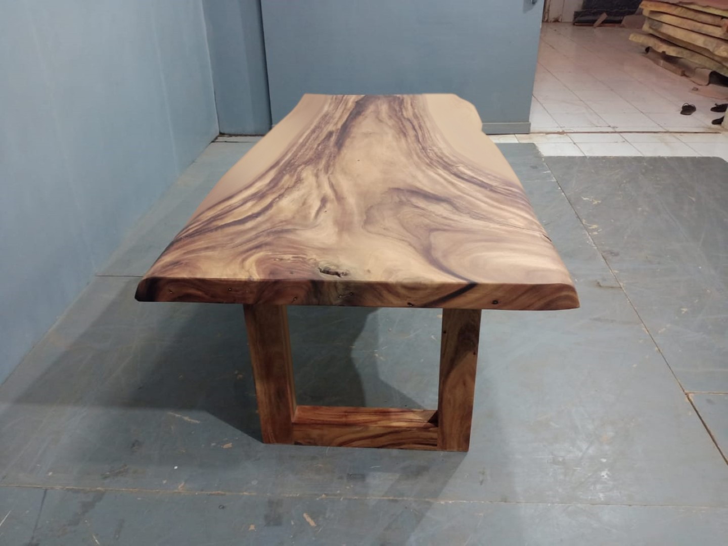 Live Edge Tables