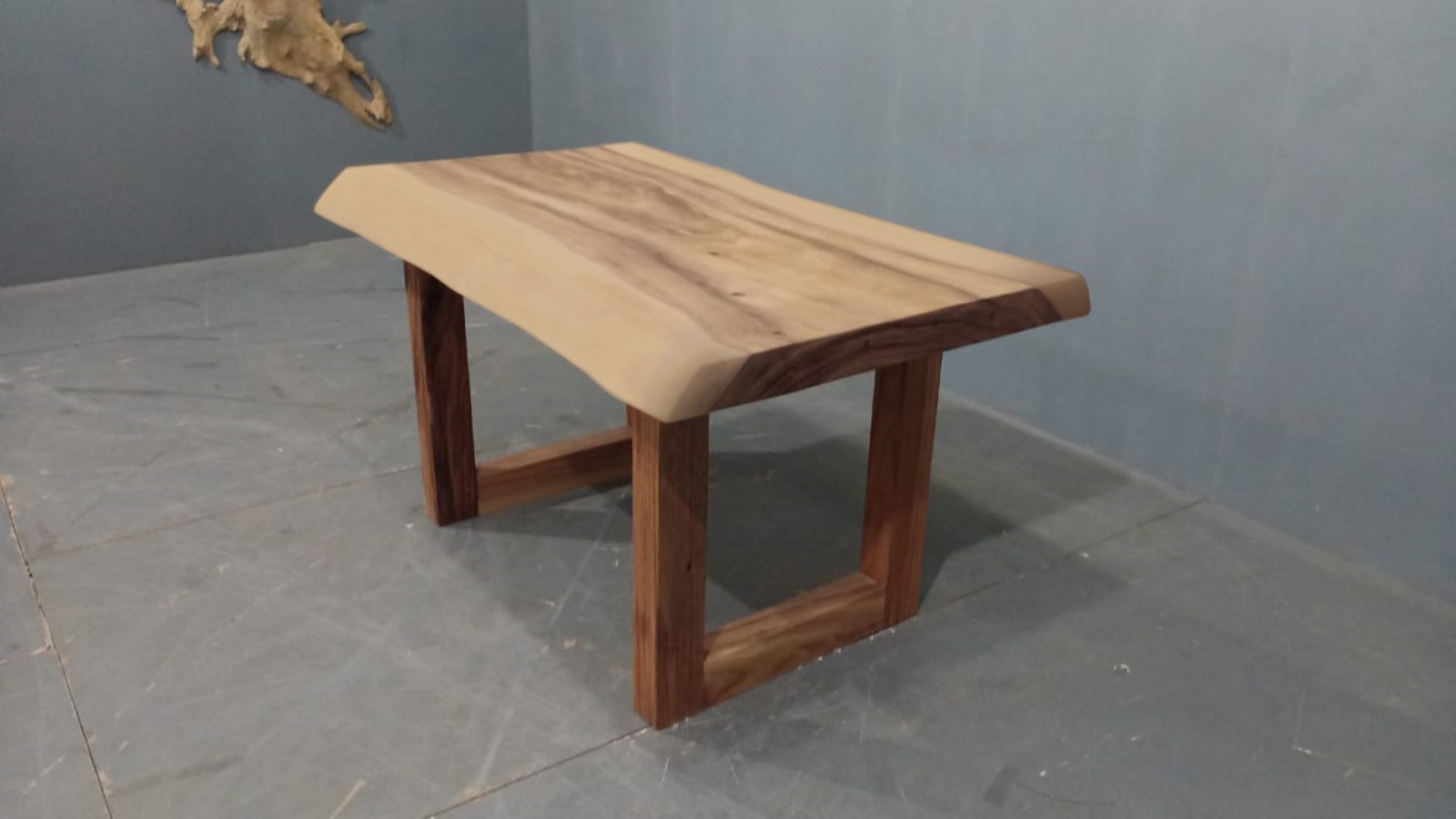 Live Edge Tables