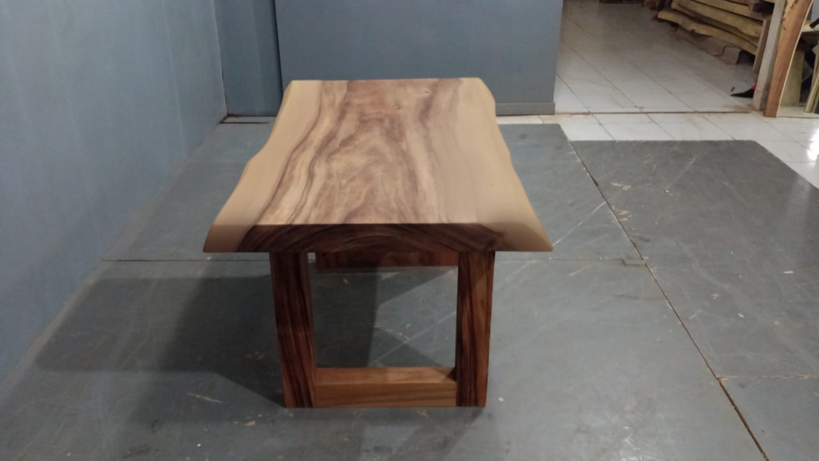 Live Edge Tables