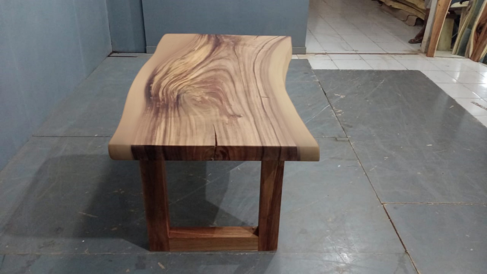 Live Edge Tables