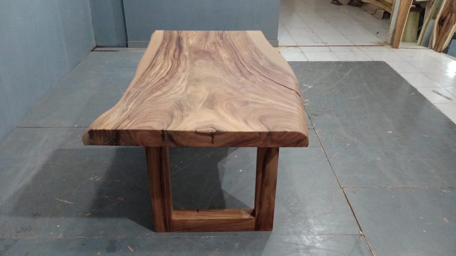 Live Edge Tables