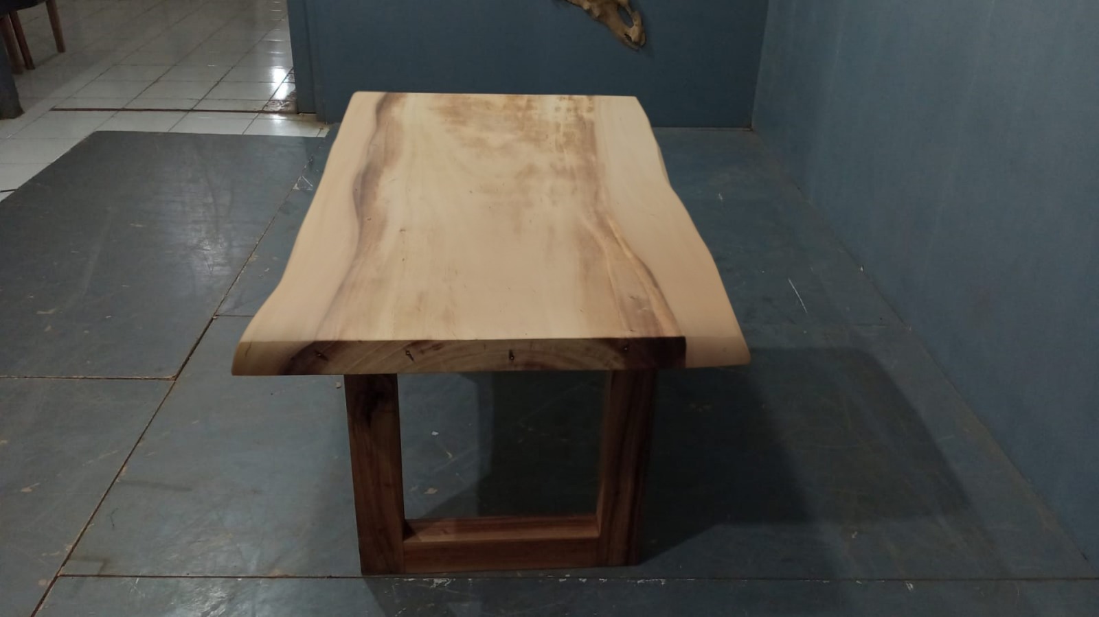 Live Edge Tables