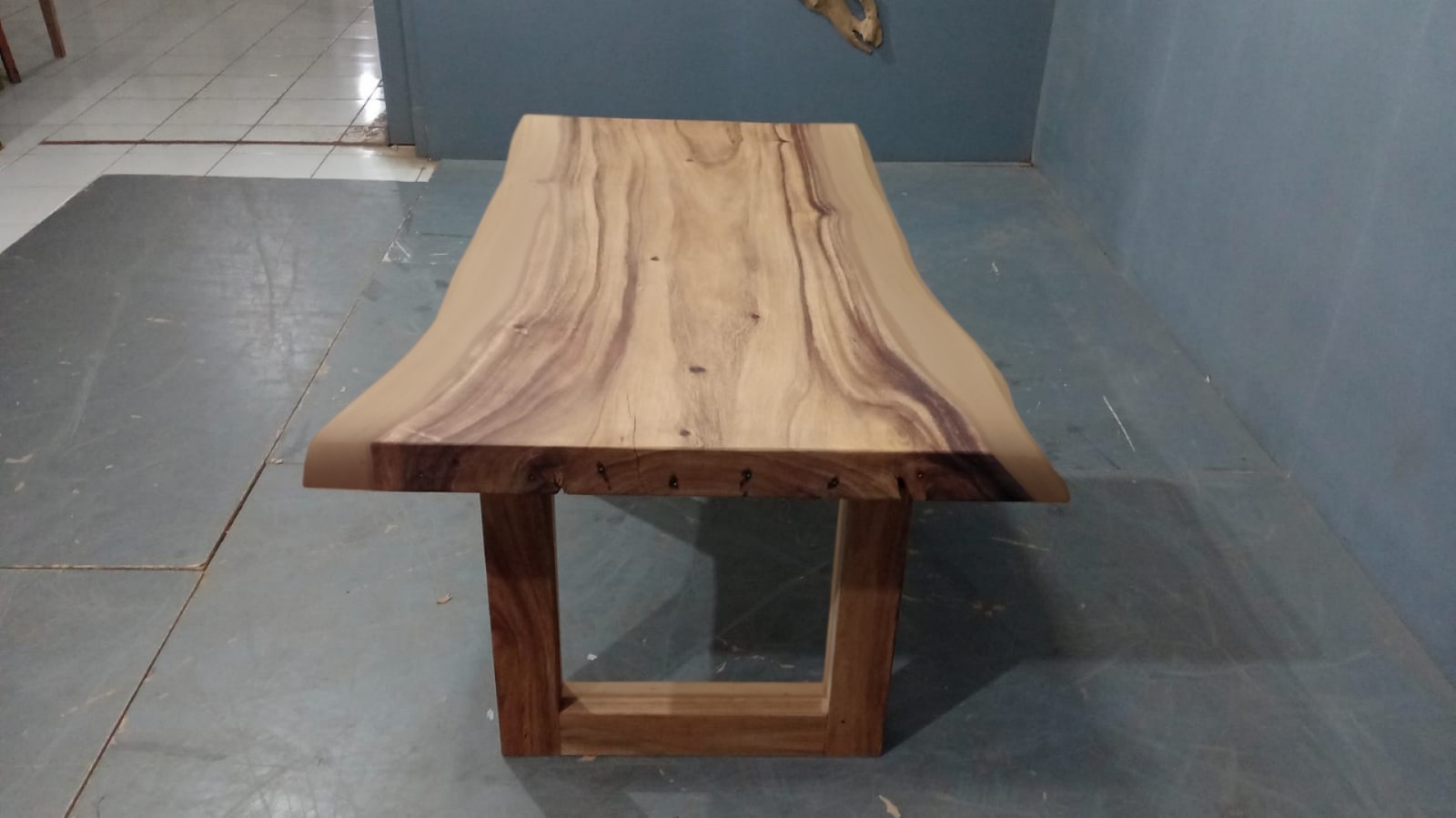 Live Edge Tables