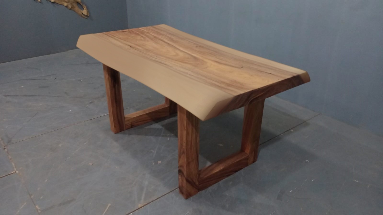 Live Edge Tables