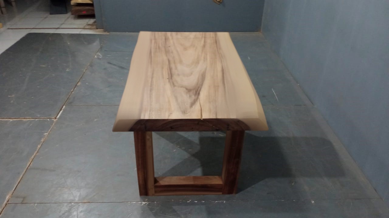 Live Edge Tables