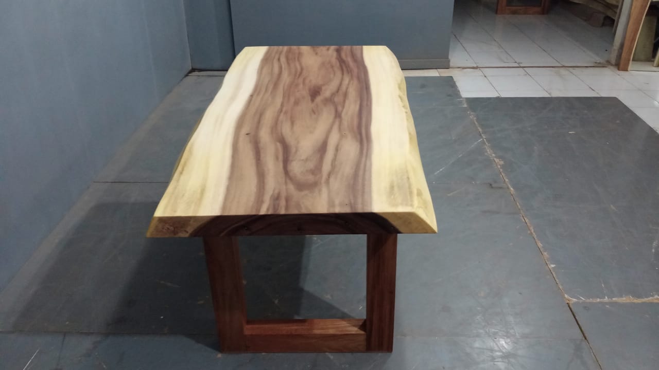 Live Edge Tables