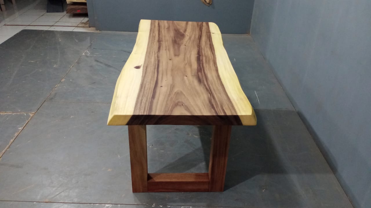 Live Edge Tables